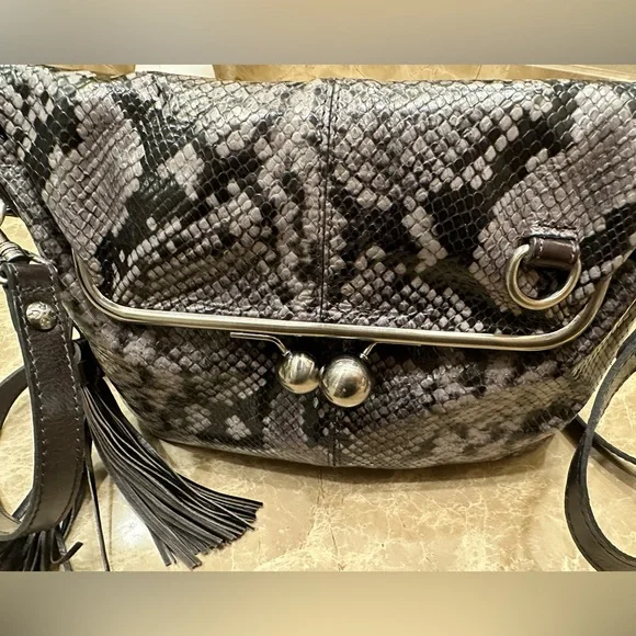 Patricia Nash Leather wide mouth Livata Kisslock Embossed Crossbody Smoke Python - Picture 11 of 16